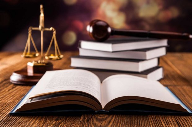 ТОП-10 книг (со ссылками) для практикующих письменный юридический перевод
